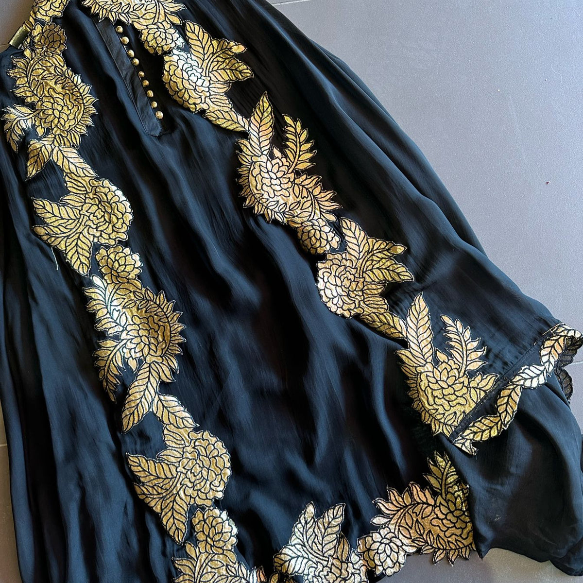 Super soft and Flowy organza with beautiful cushioning pattern – Aisha ...