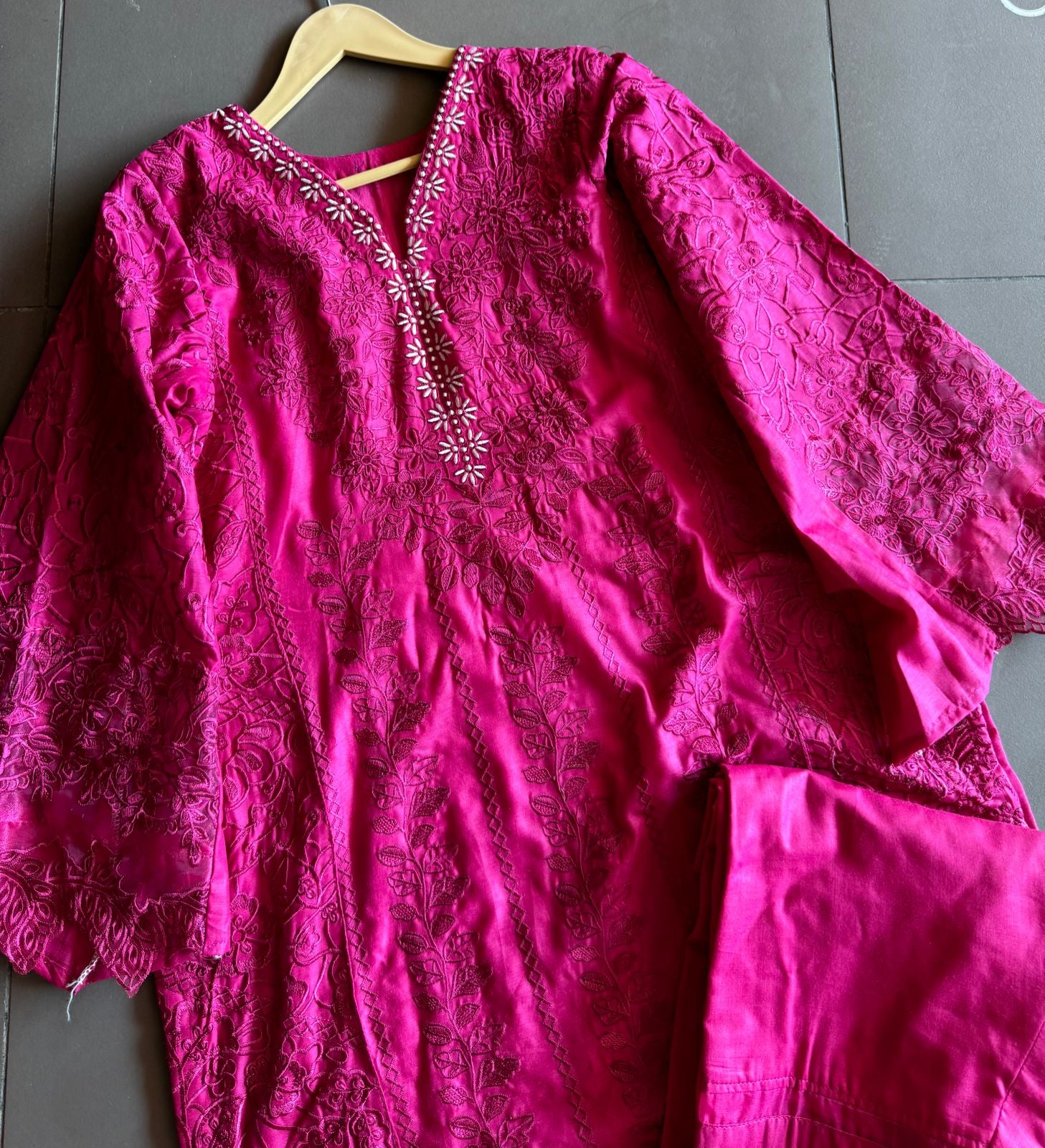 Beautiful thread embroidered cotton Suit with full thread work