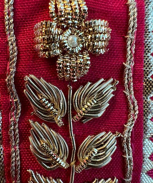 Pure Chinon Digital print With Handwork highlights on the front neck area.