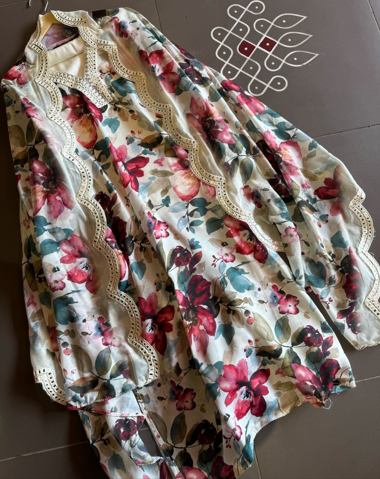 Shop our Most Exclusive article on Pure cotton with very pretty