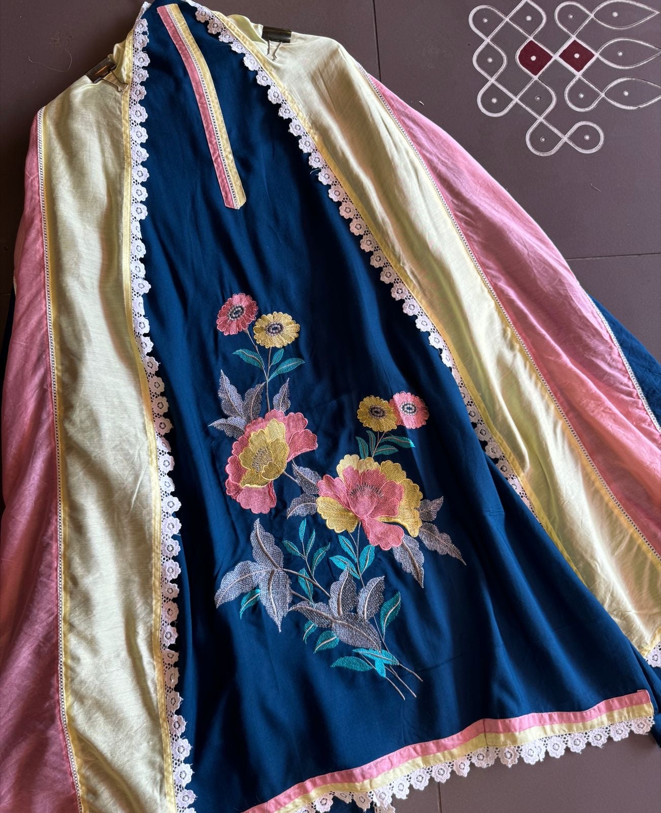 Soft cotton Unstitched suits with floral thread embroidered concept.