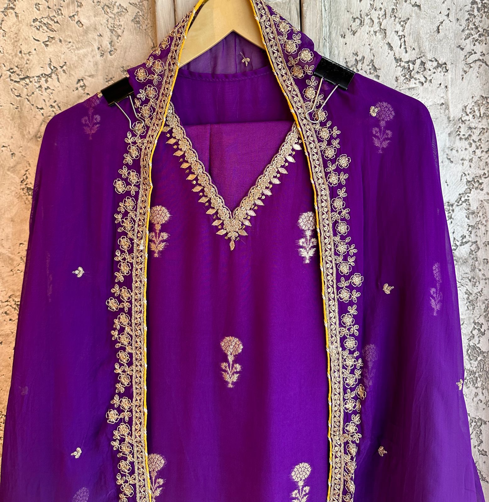 Pure soft organza designer zari weaved pattern plus embroidery on neckline