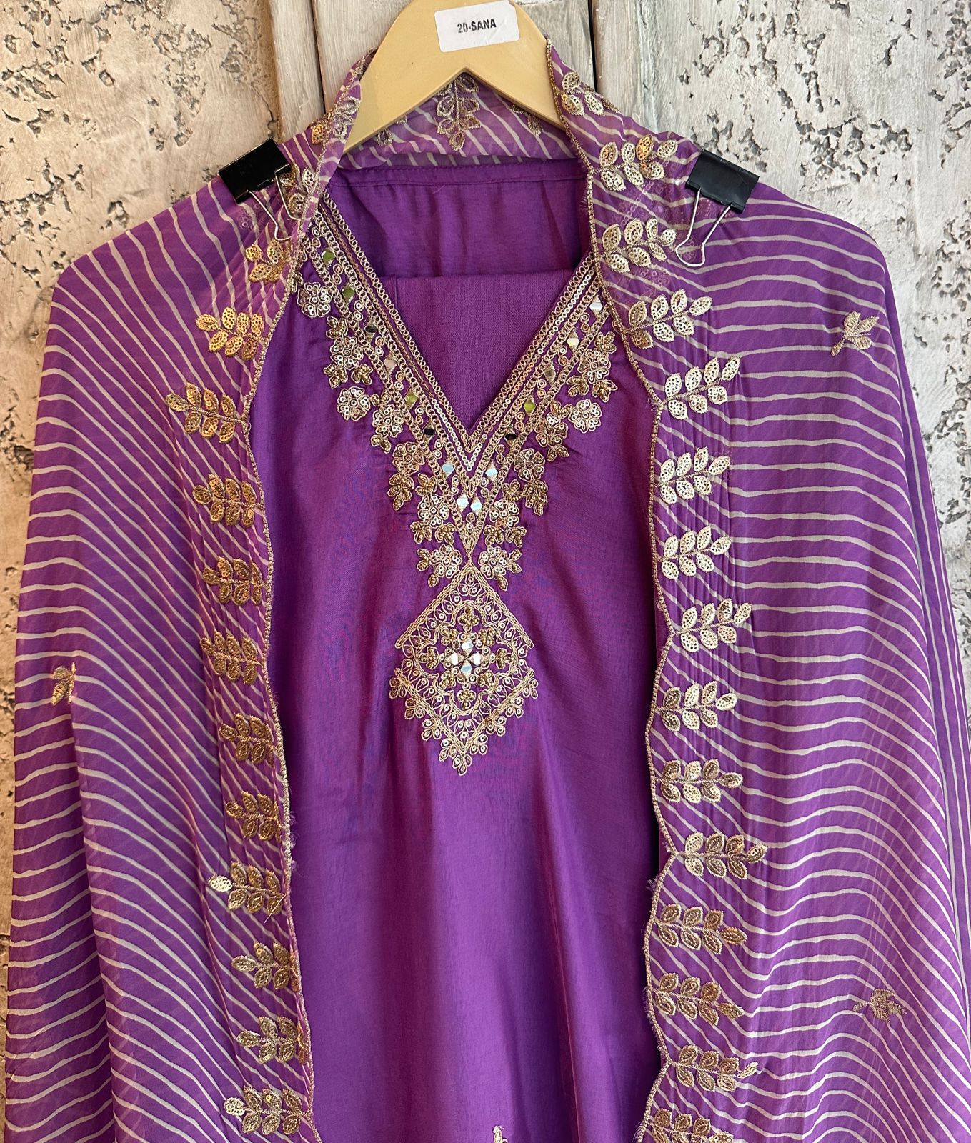 Pure russian silk unstitched shirt with beautiful designer pattern