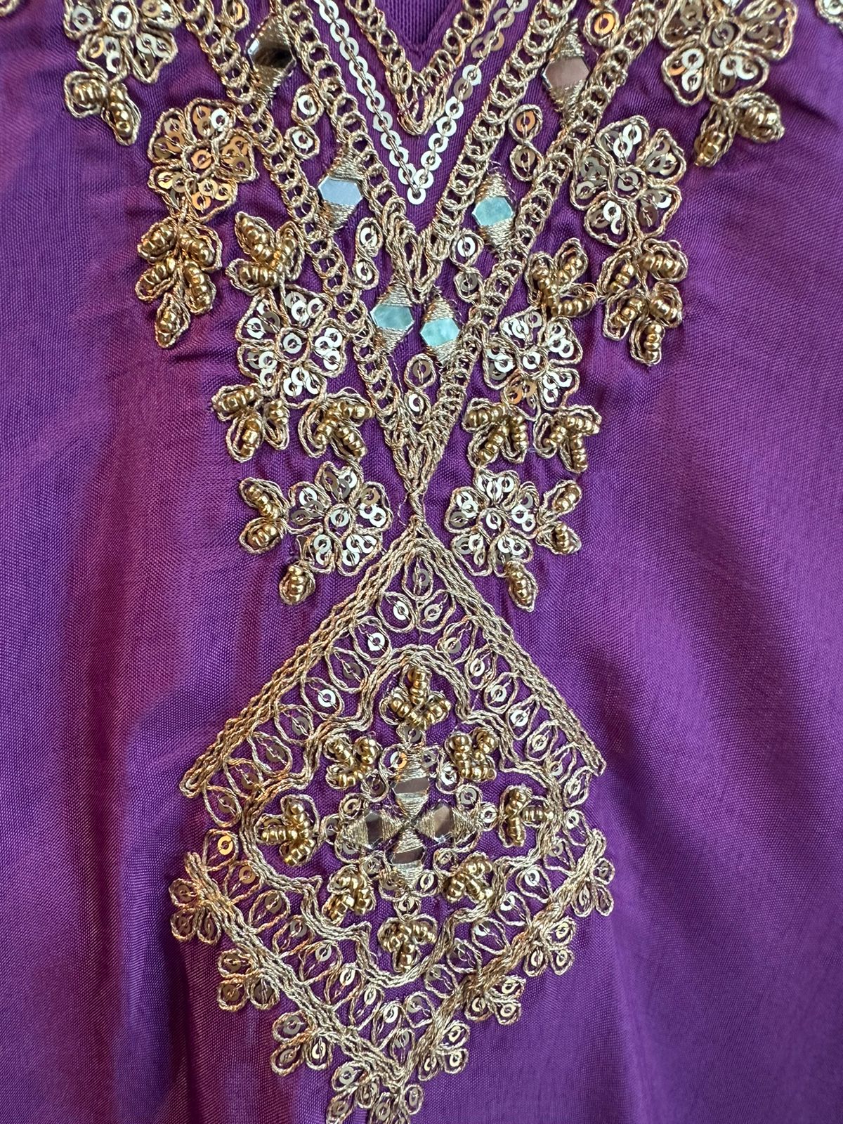 Pure russian silk unstitched shirt with beautiful designer pattern