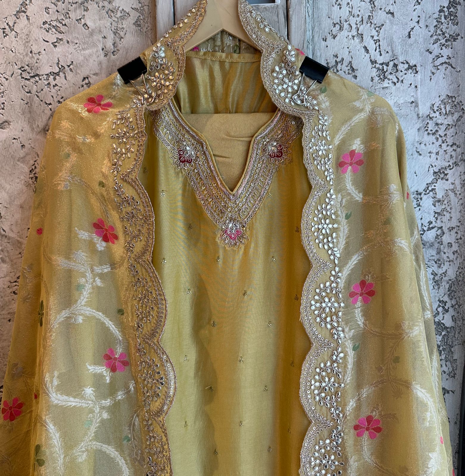 Pure russian silk unstitched shirt with beautiful pattern plus