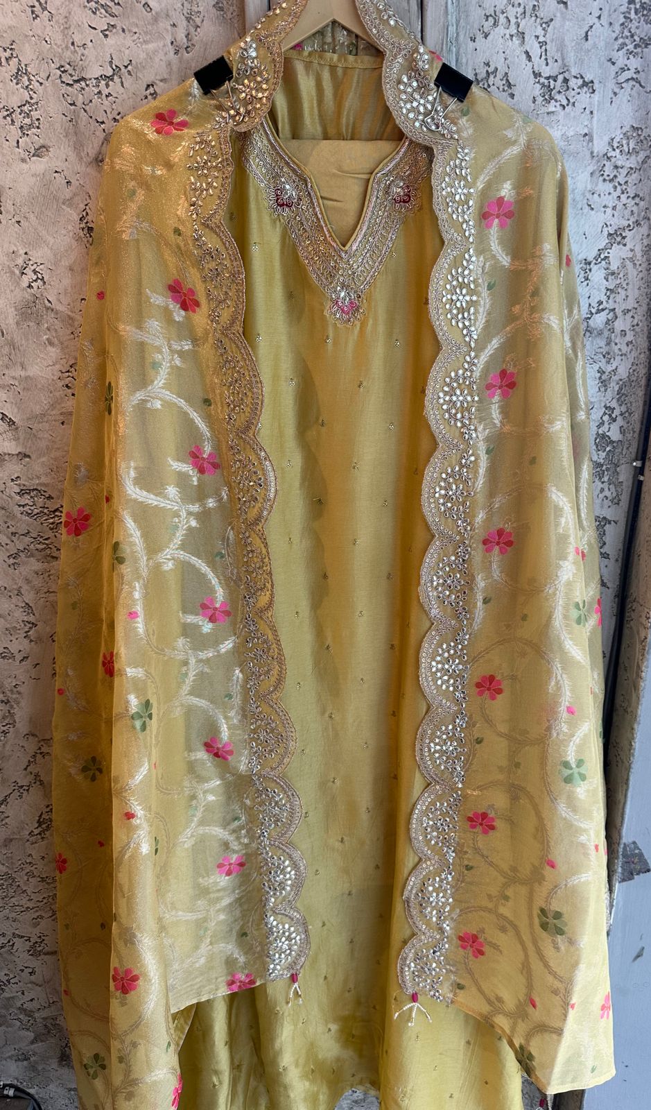 Pure russian silk unstitched shirt with beautiful pattern plus