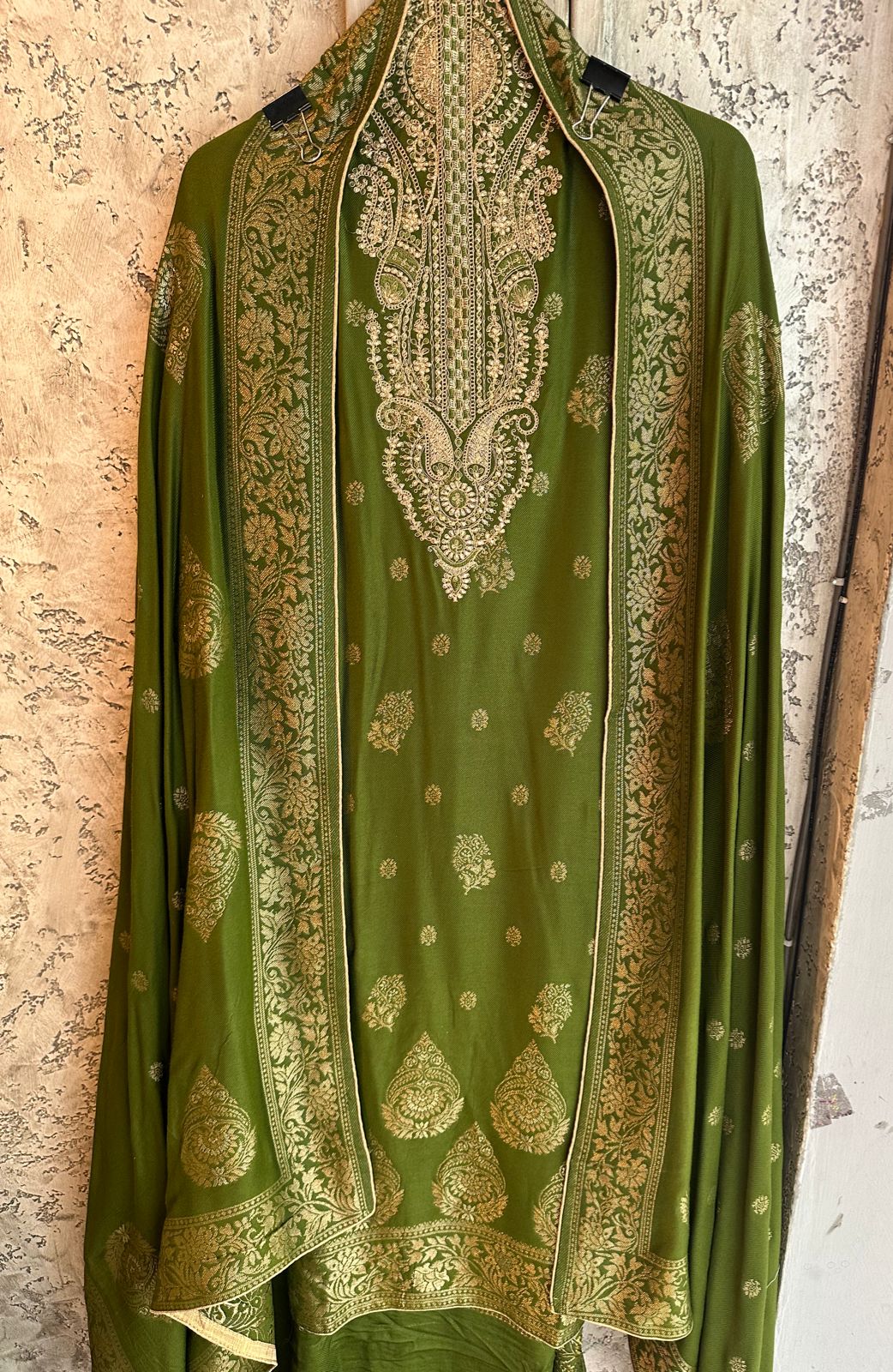 Very warm and soft pashmina unstitched shirt fully weaved