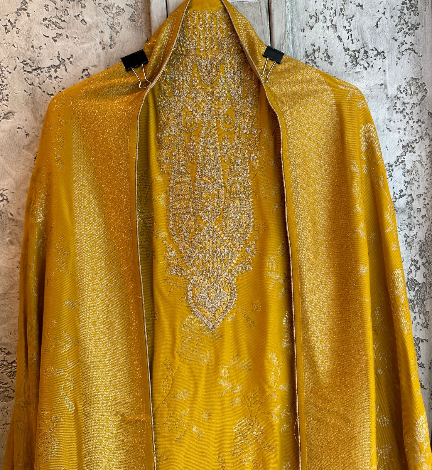 Very warm and soft pashmina unstitched shirt fully weaved