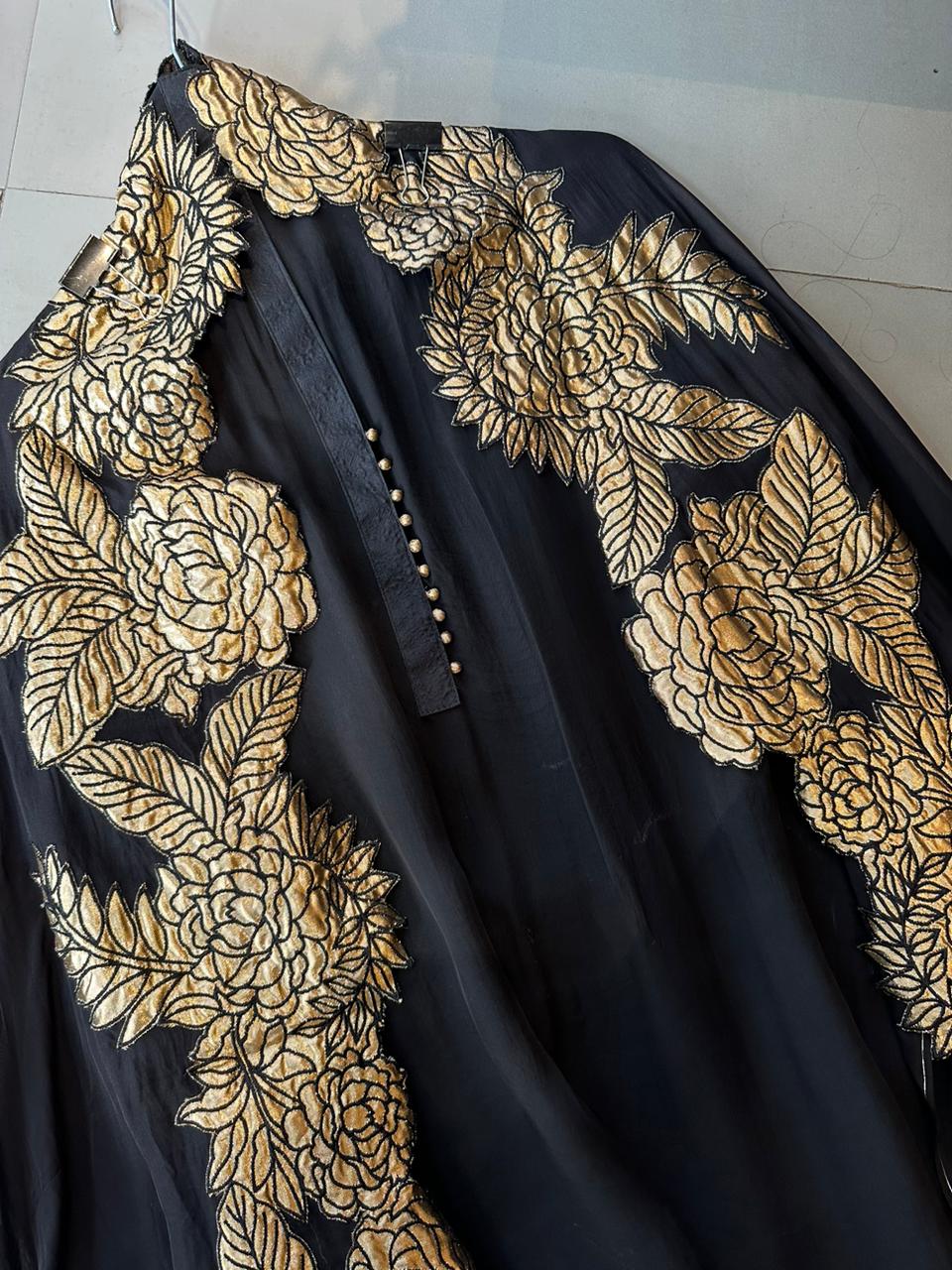 Super soft and Flowy organza with beautiful cushioning pattern on the shirt ghera