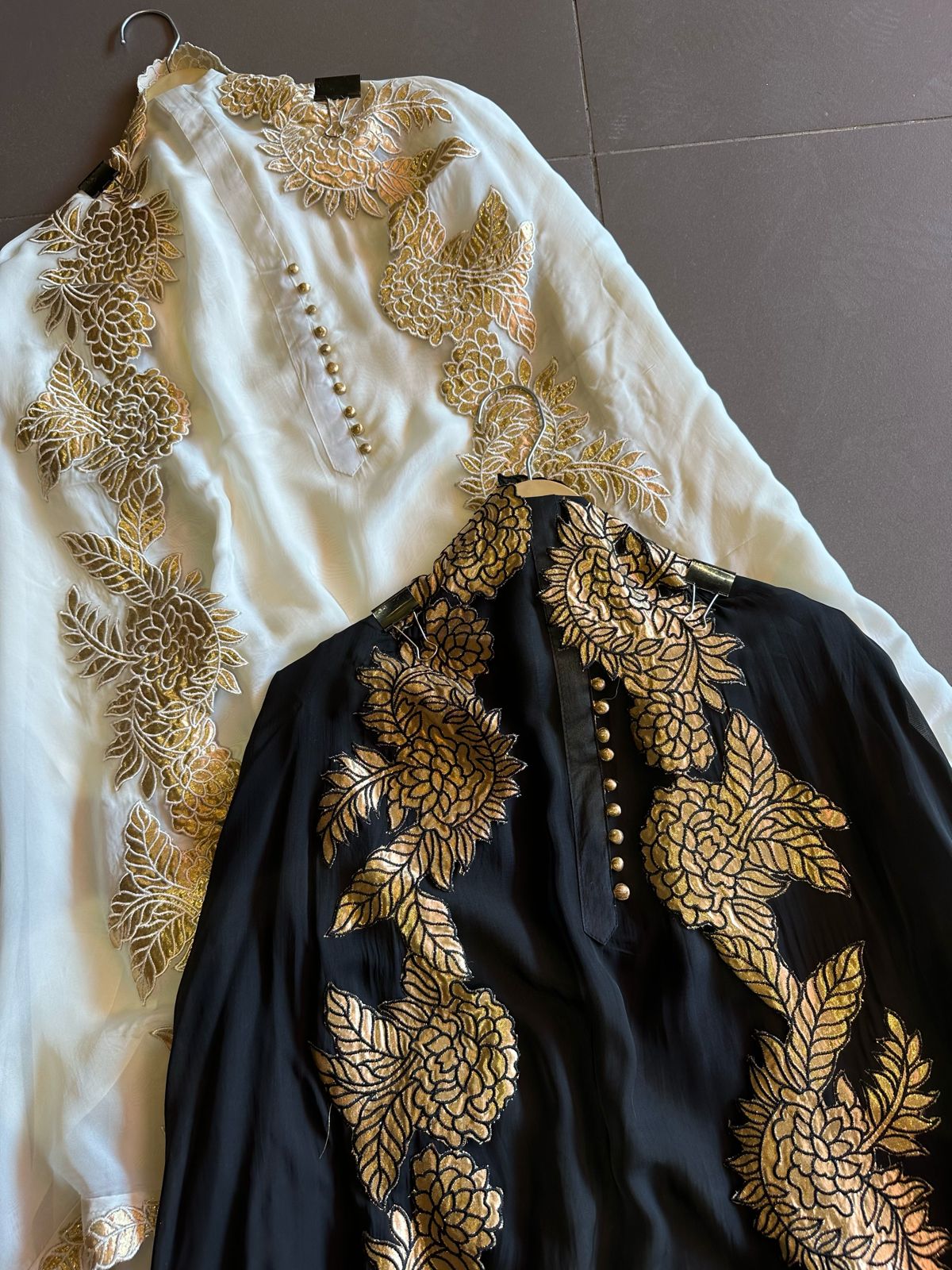 Super soft and Flowy organza with beautiful cushioning pattern