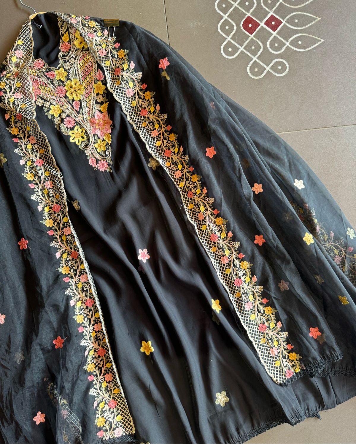 Soft cotton muslin shirt with thread embroidery done on the neckline