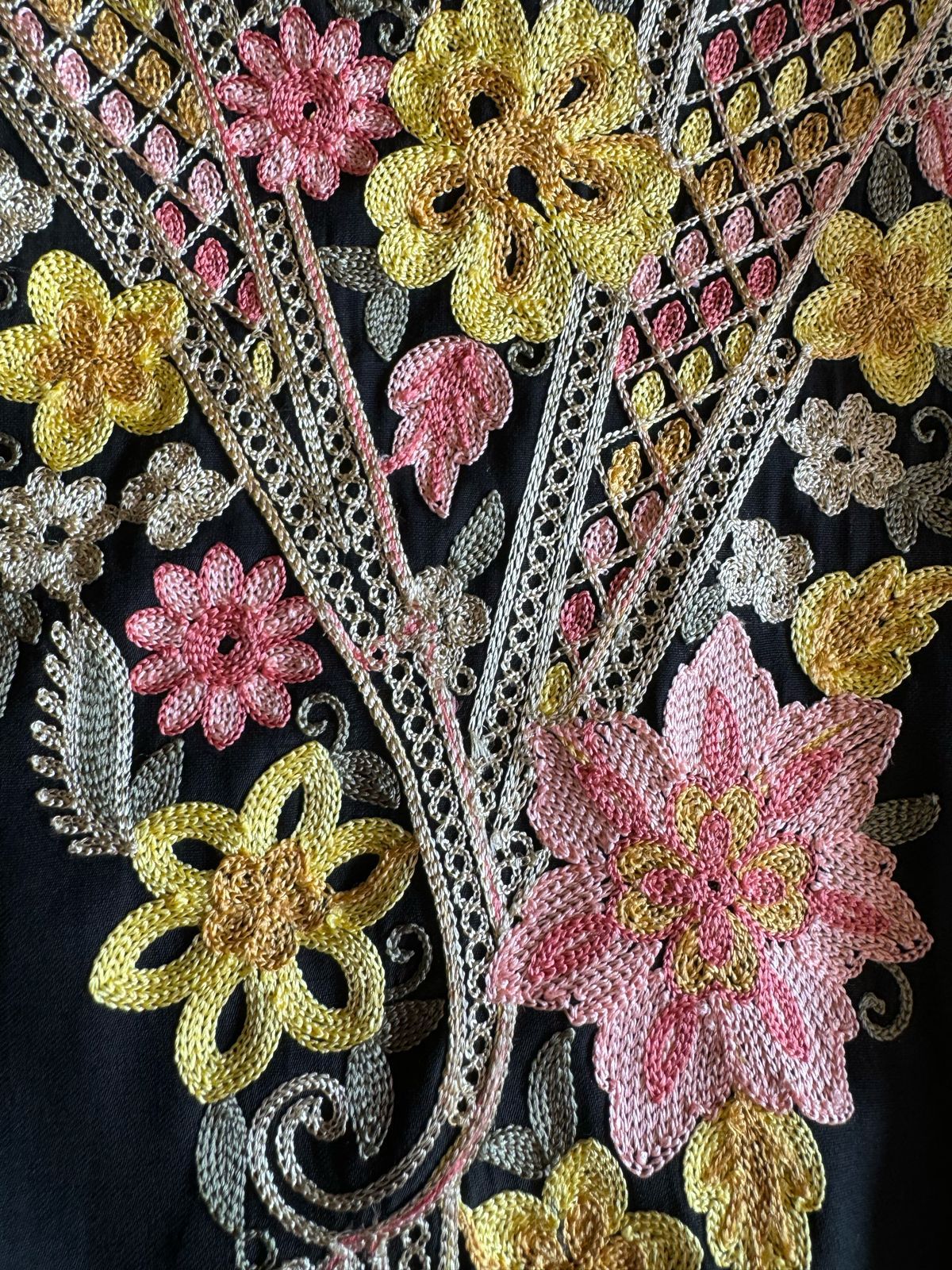 Soft cotton muslin shirt with thread embroidery done on the neckline