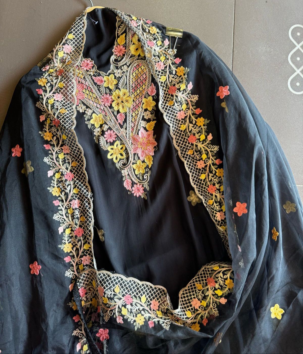 Soft cotton muslin shirt with thread embroidery done on the neckline