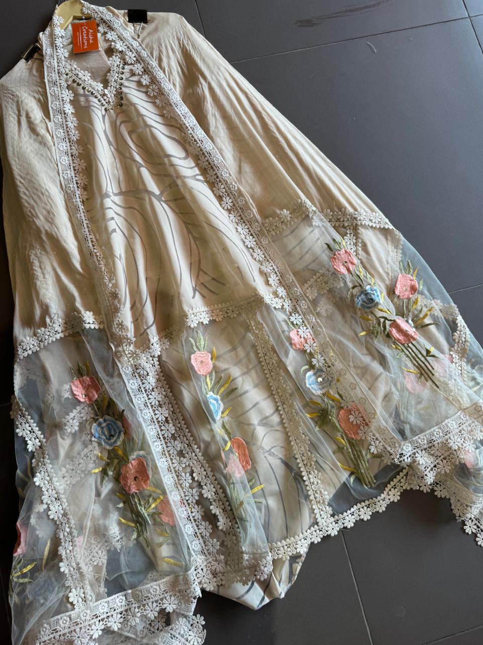 Imported cotton brasso Suits very smart and New in trend.  Full size suits