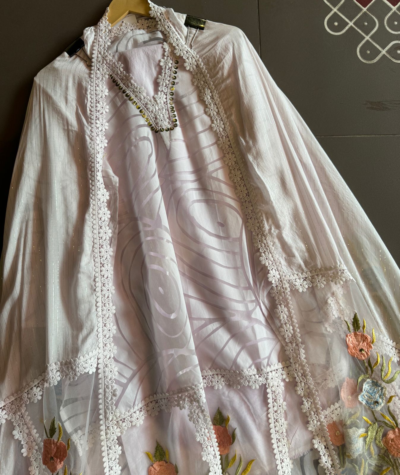 Imported cotton brasso Suits very smart and New in trend.  Full size suits