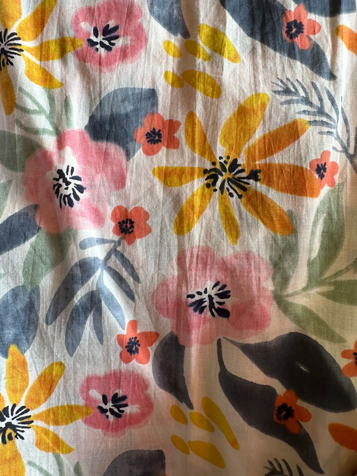 Pure cotton printed shirt , With very summer and flowery printed