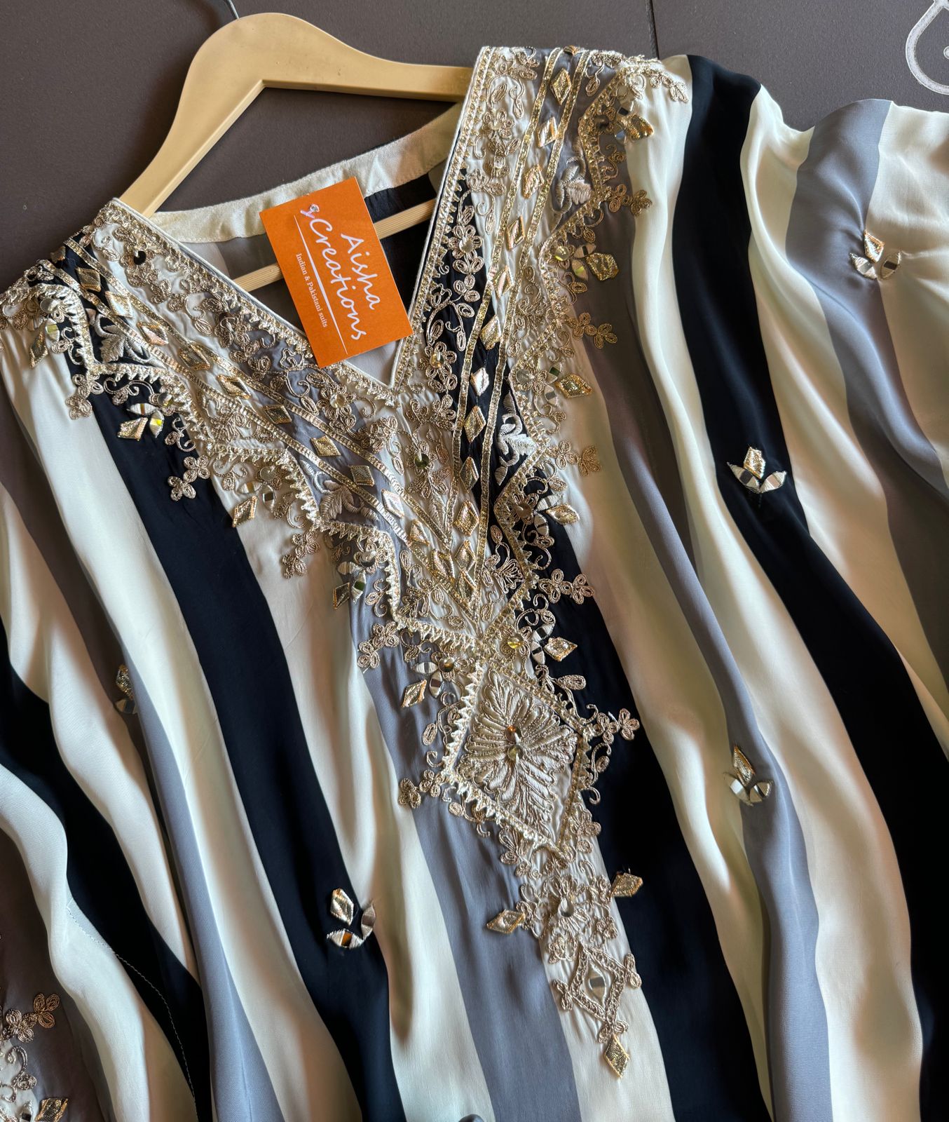 Soft flowy organza stripes kaaftan set with pants