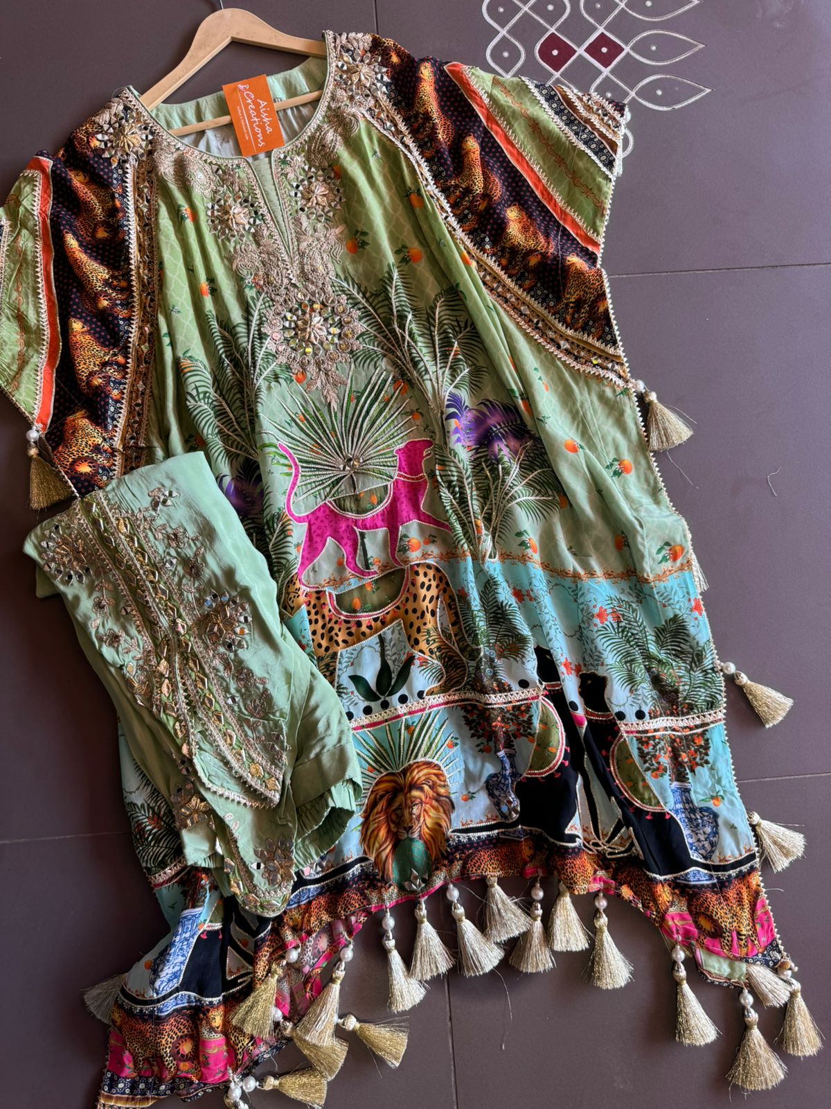 Pure crepe stitched kaaftan set with stitched dhoti.