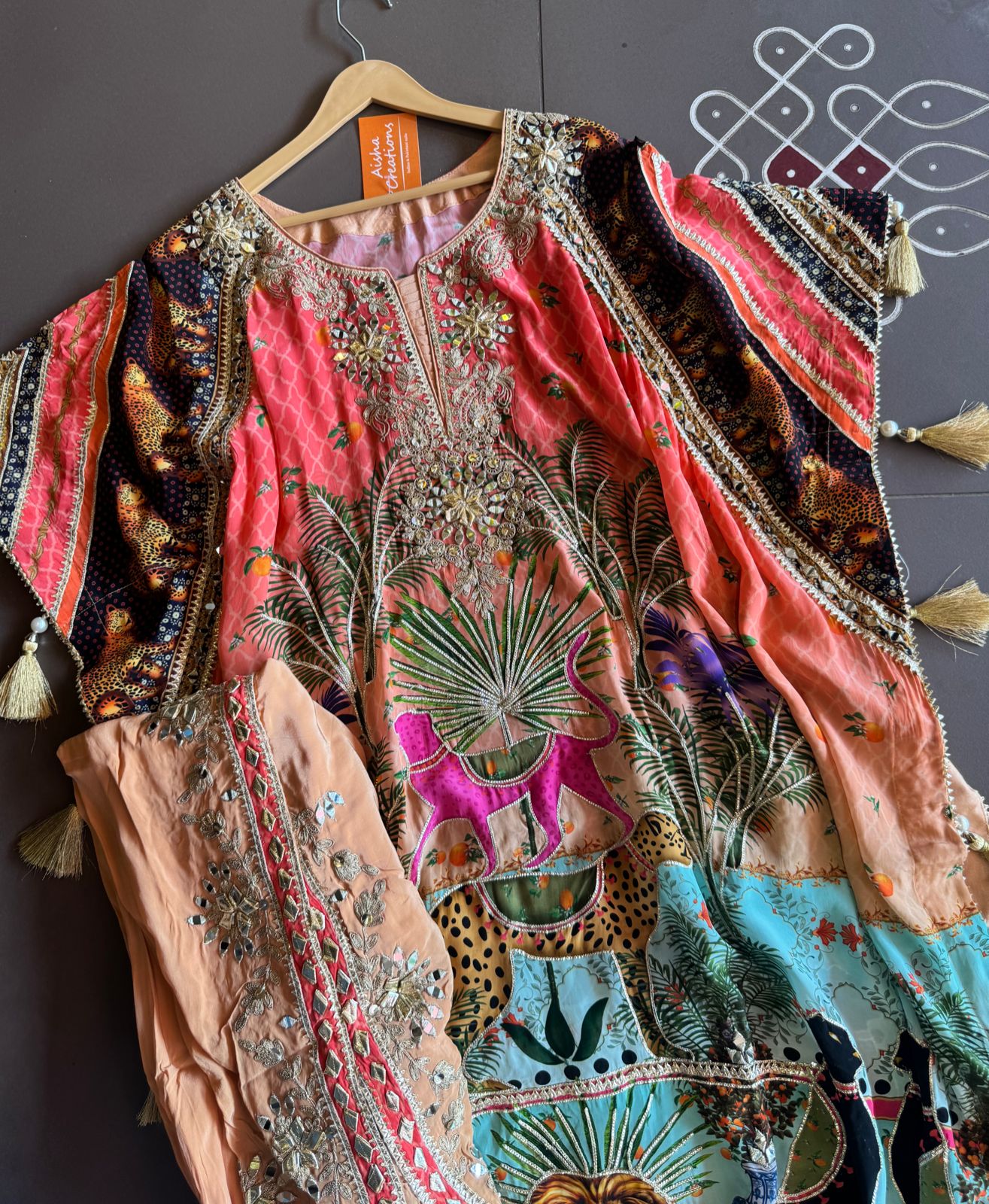 Pure crepe stitched kaaftan set with stitched dhoti.