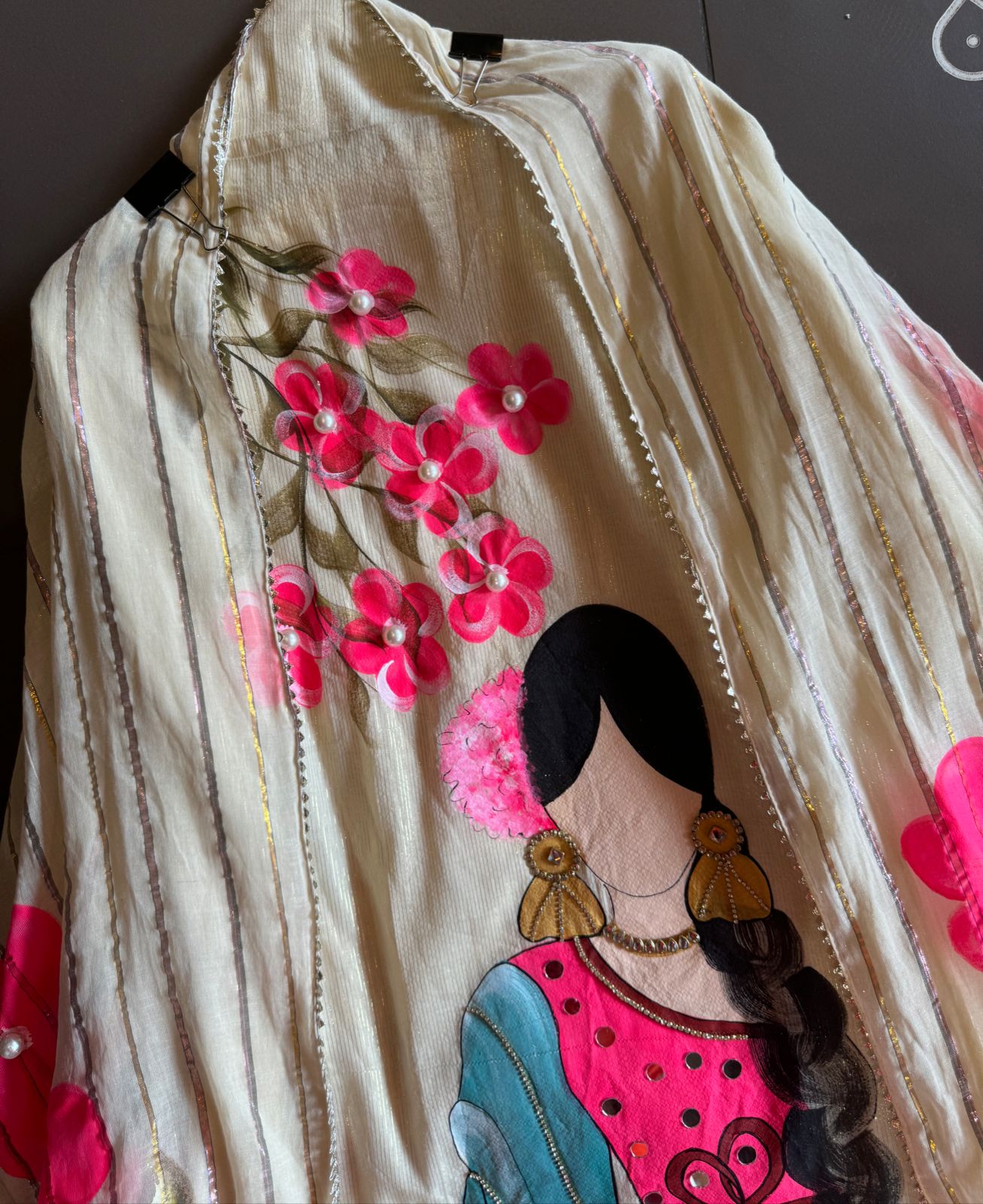 Pure soft organic cotton shirt with shimmer in it.