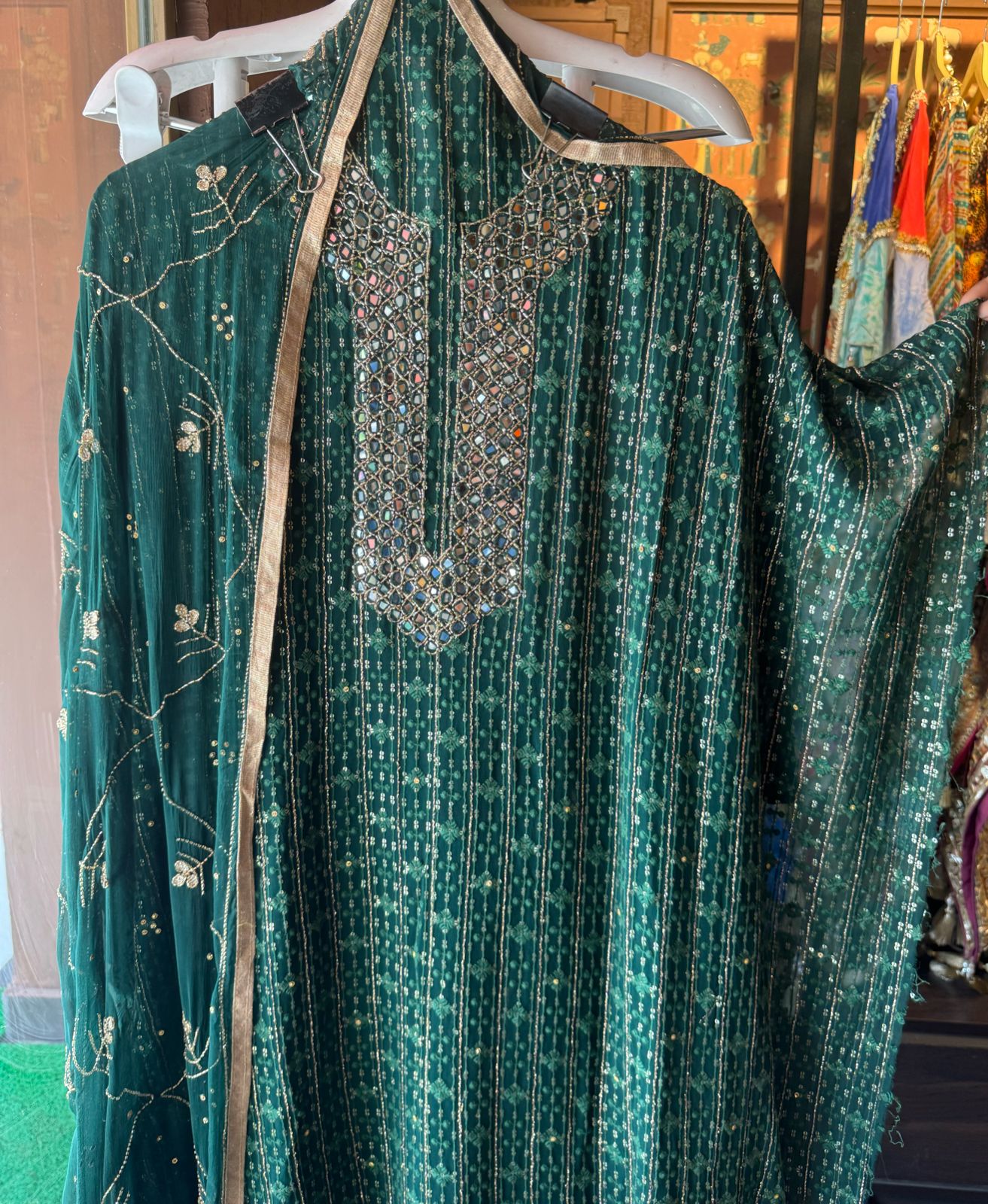 Pure Georgette Lakhnavi shirt (Unstitched) with thread