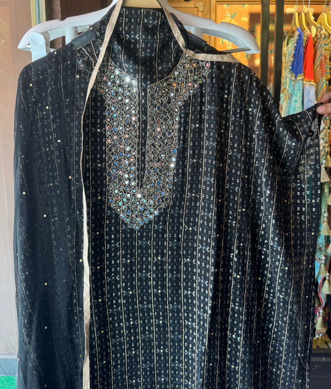 Pure Georgette Lakhnavi shirt (Unstitched) with thread