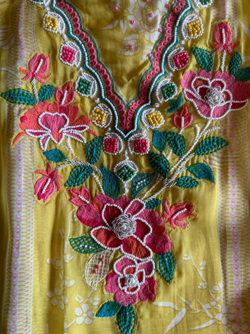 Soft organza digital printed shirt floral print , the shirt is Tri colour (Summerish colours)