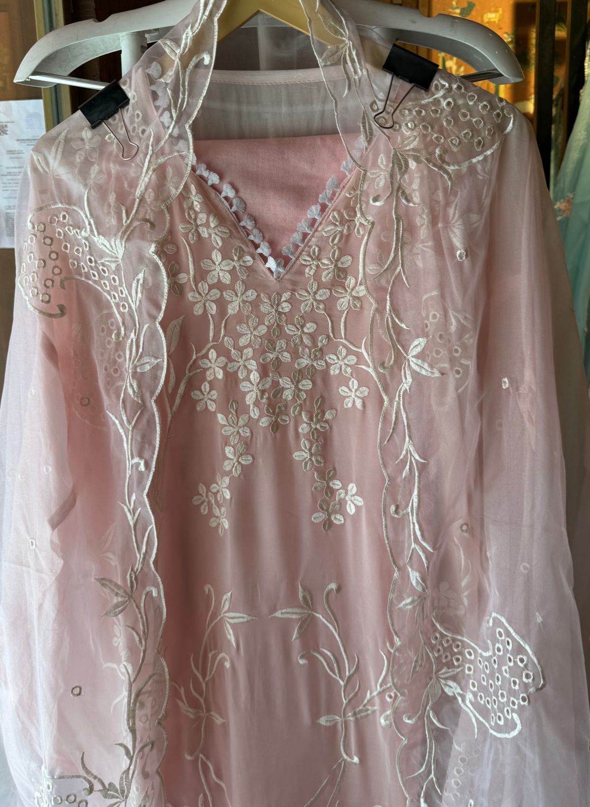 Beautiful thread embroidered semi stitched Suit With Complete Kadhai done