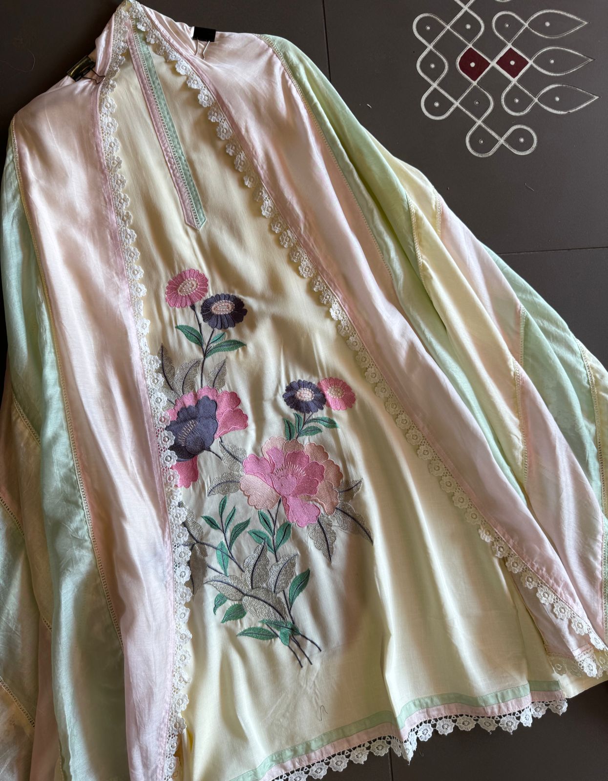 Soft cotton Unstitched suits with floral thread embroidered concept.