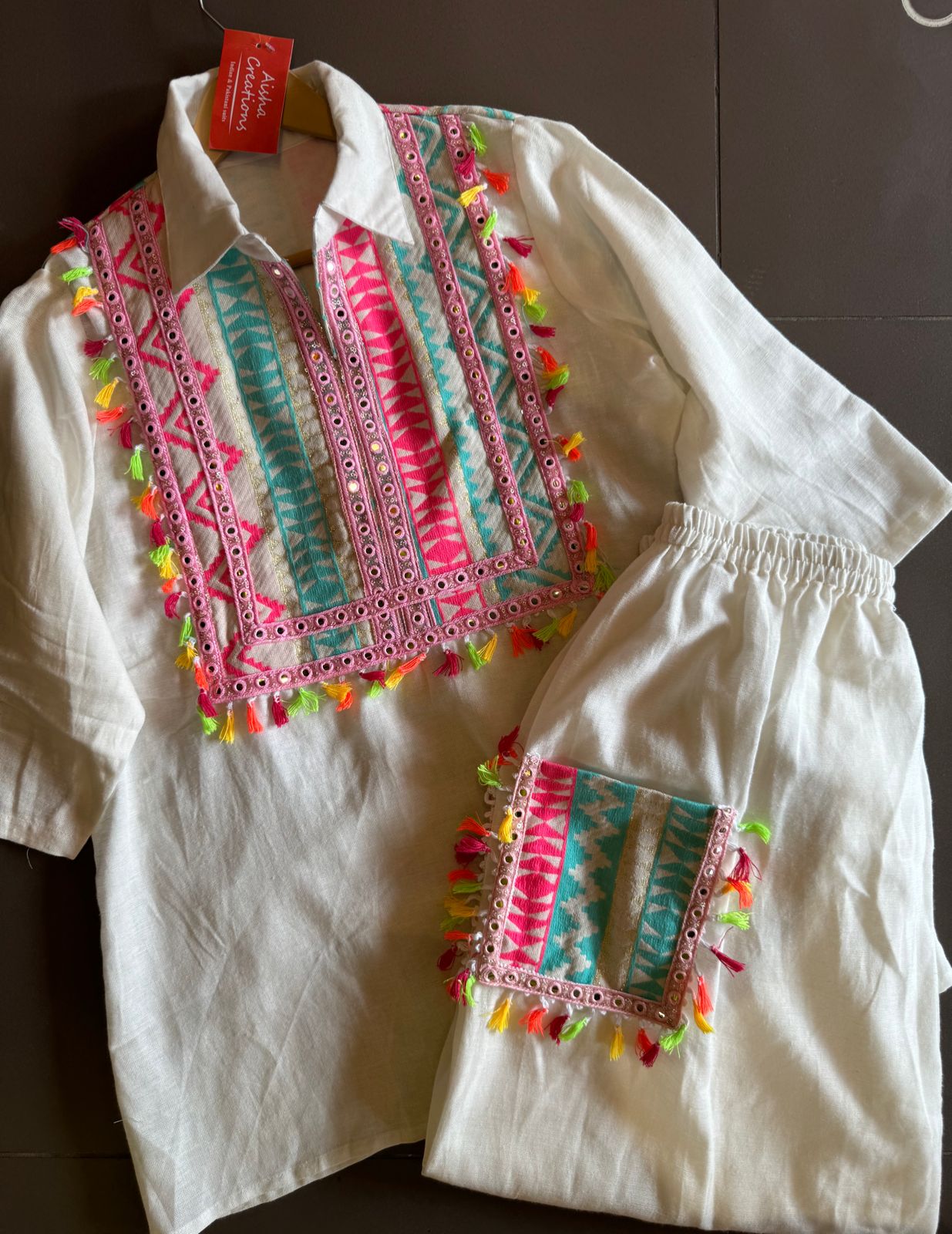 Pure cotton linen COORD set with Beautiful designer Lace Front with hand embroidery