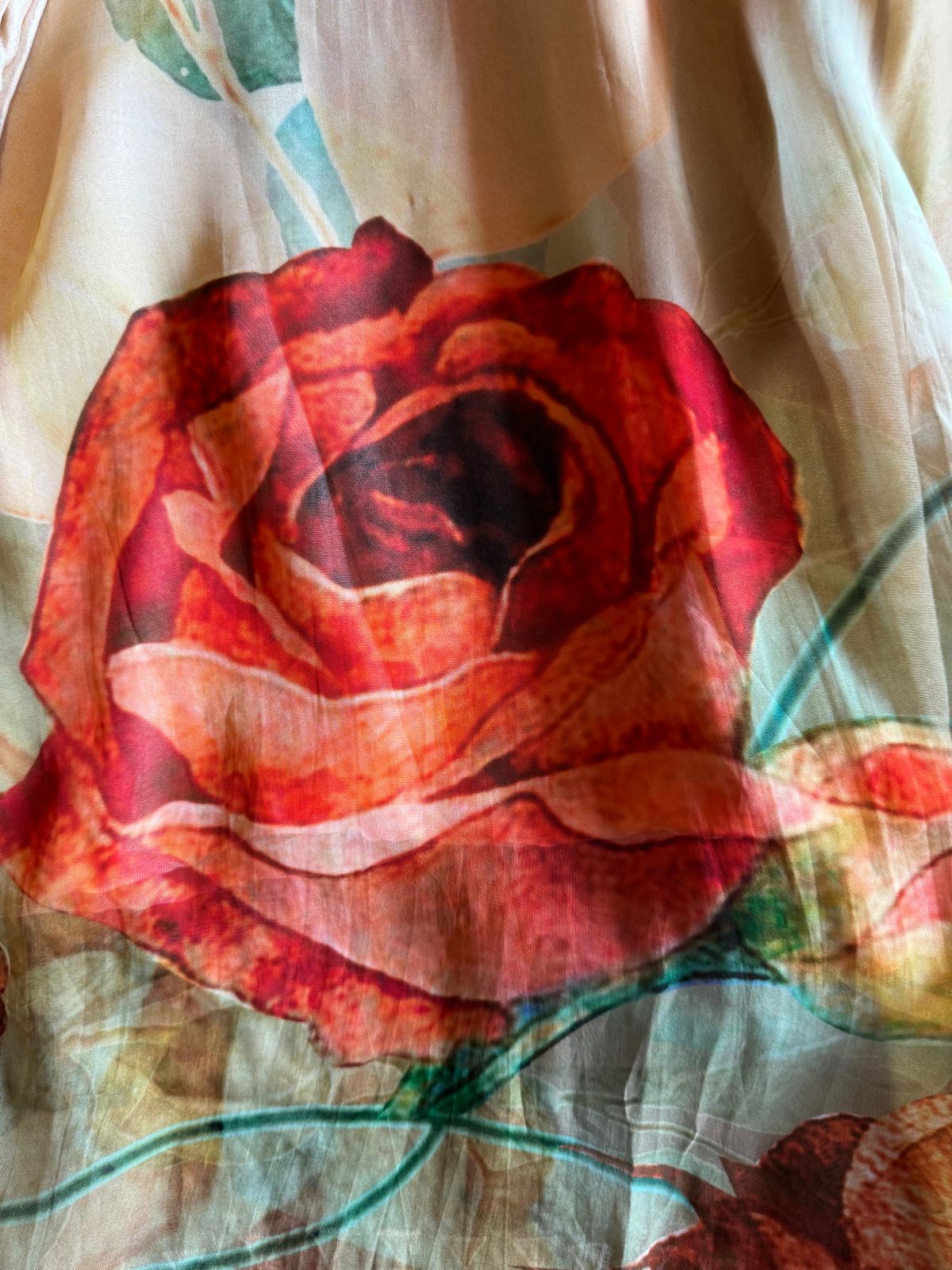 Beautiful stitched kaaftan on organza with floral digital