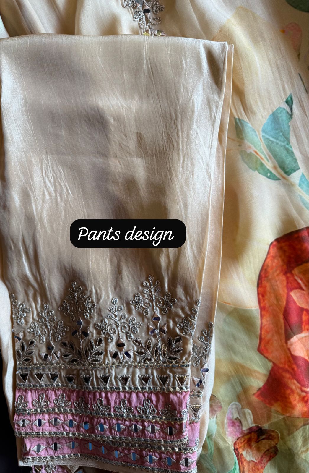 Beautiful stitched kaaftan on organza with floral digital