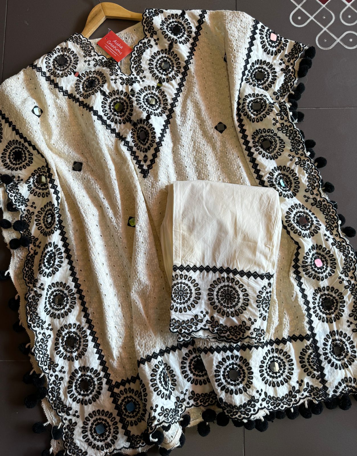 Pure hakuba chicken kaaftan set (Stitched KAAFTAN) with Beautiful thread embroidery done