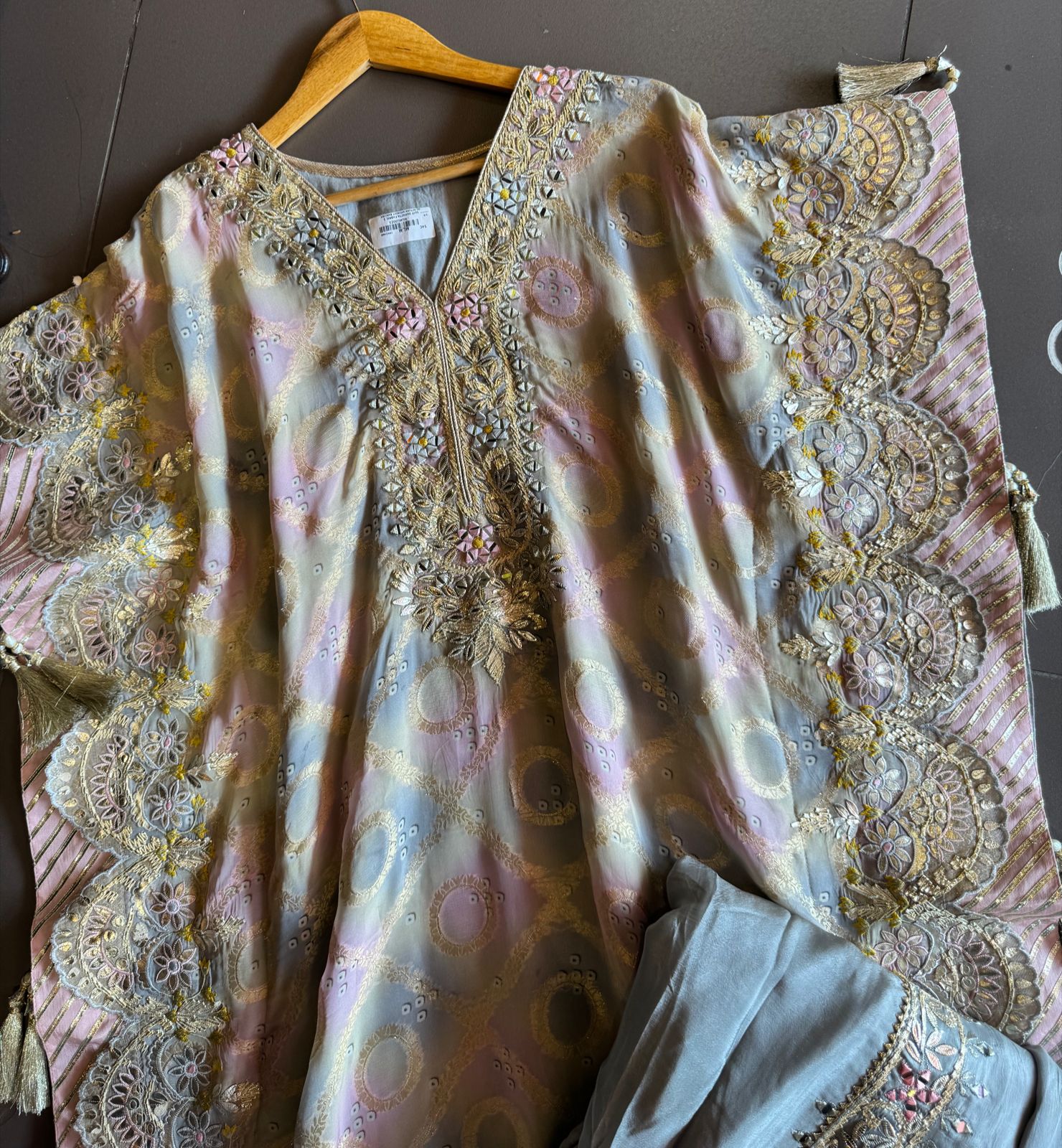 Pure hakuba chicken kaaftan set (Stitched KAAFTAN) with Beautiful thread embroidery done