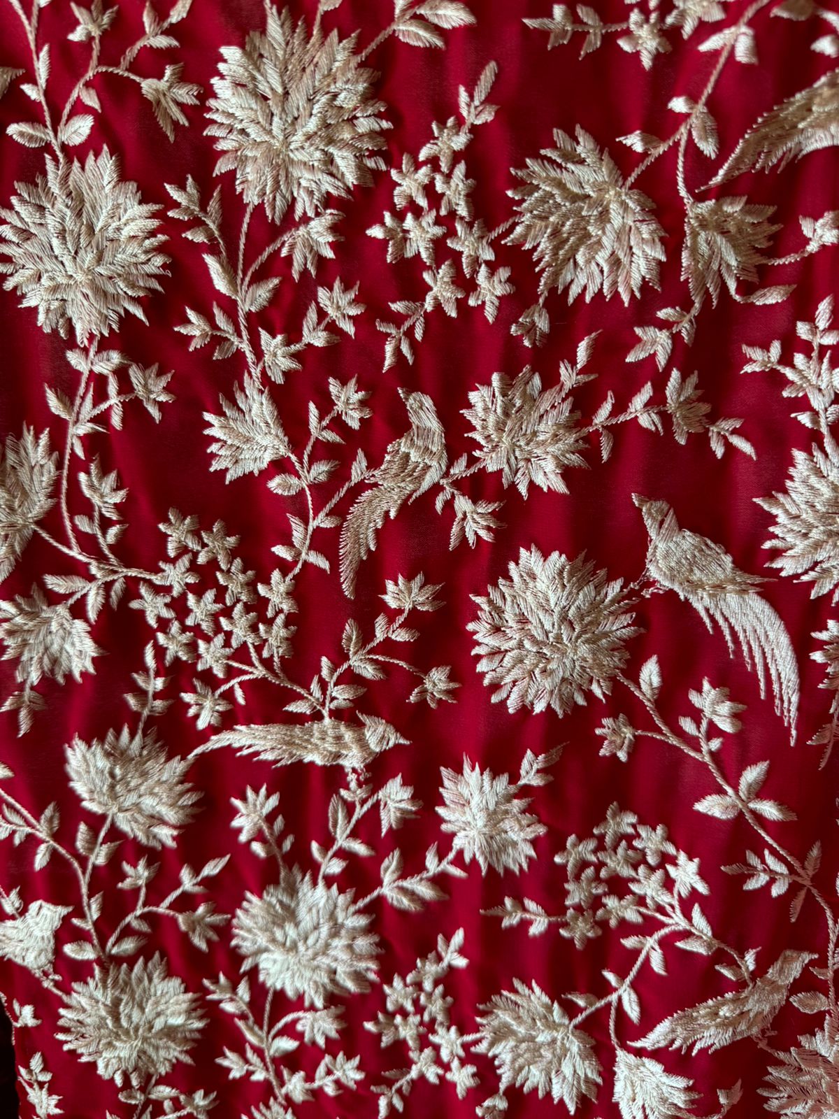 Beautiful and very elegant Tissue bootie weaved