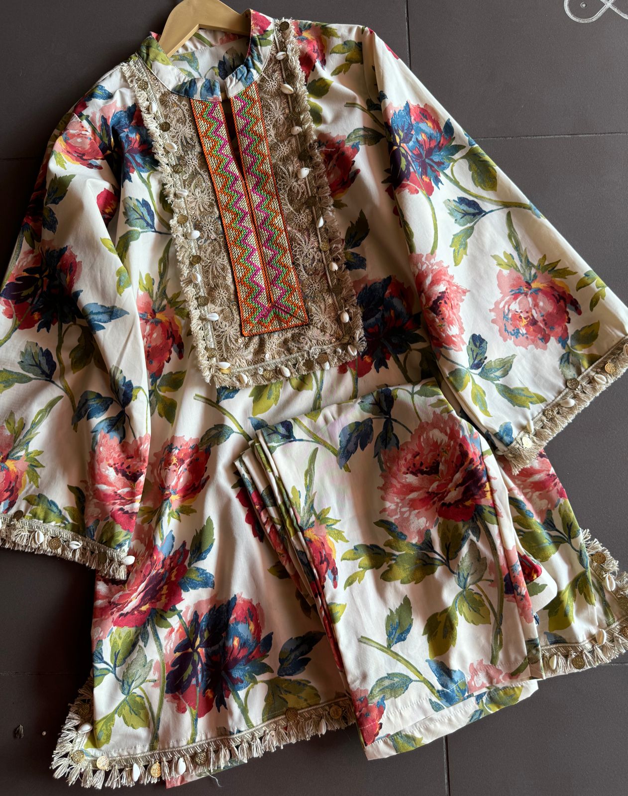 Pure cotton digital Floral printed COORD set with Jute patchwork on the neckline