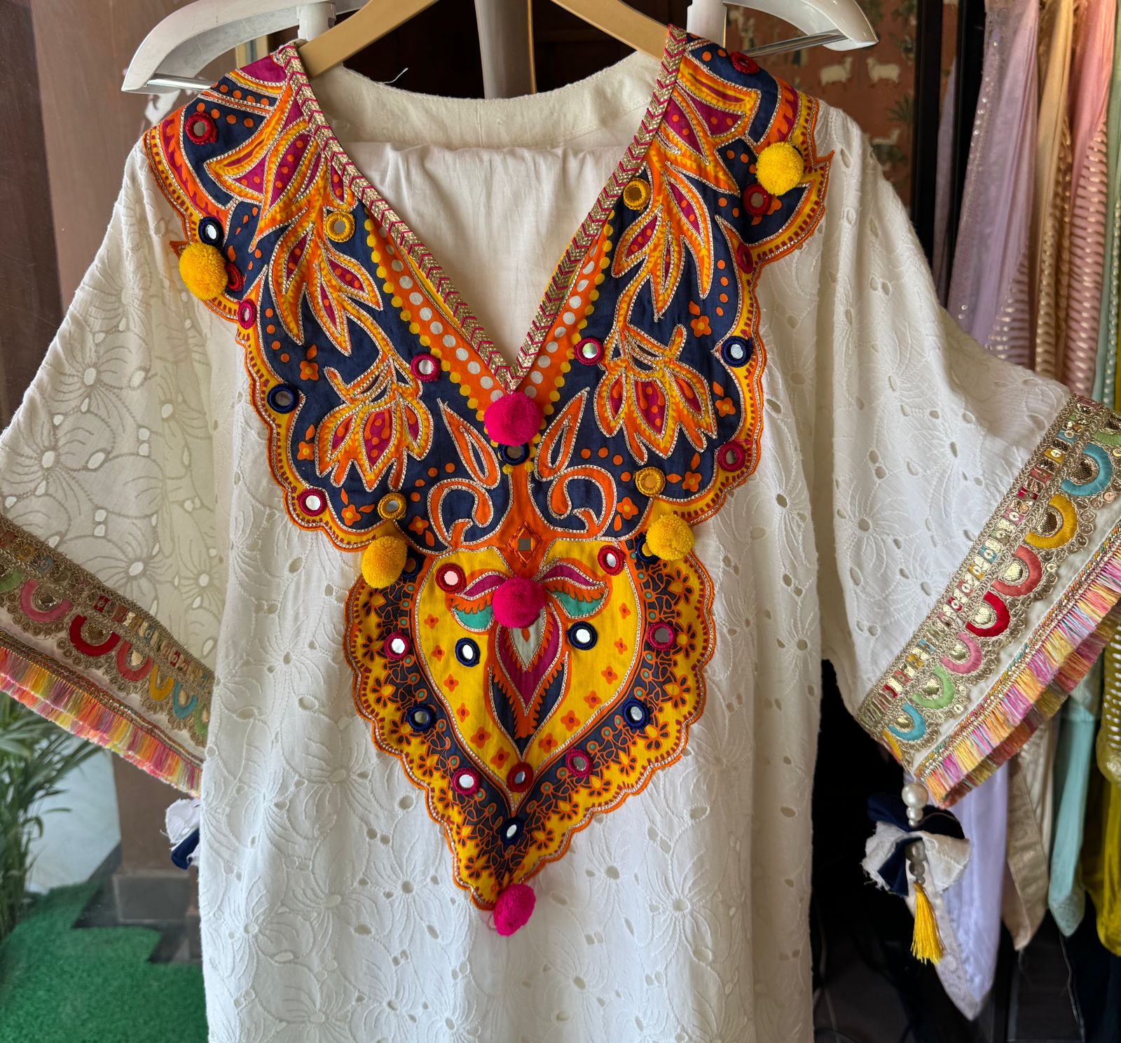 Beautiful Hakuba chicken tunic Looser fit with Gorgeous Mughal paisley print