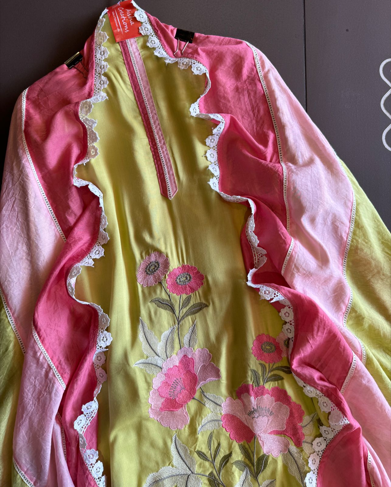 Soft cotton Unstitched suits with floral thread embroidered concept