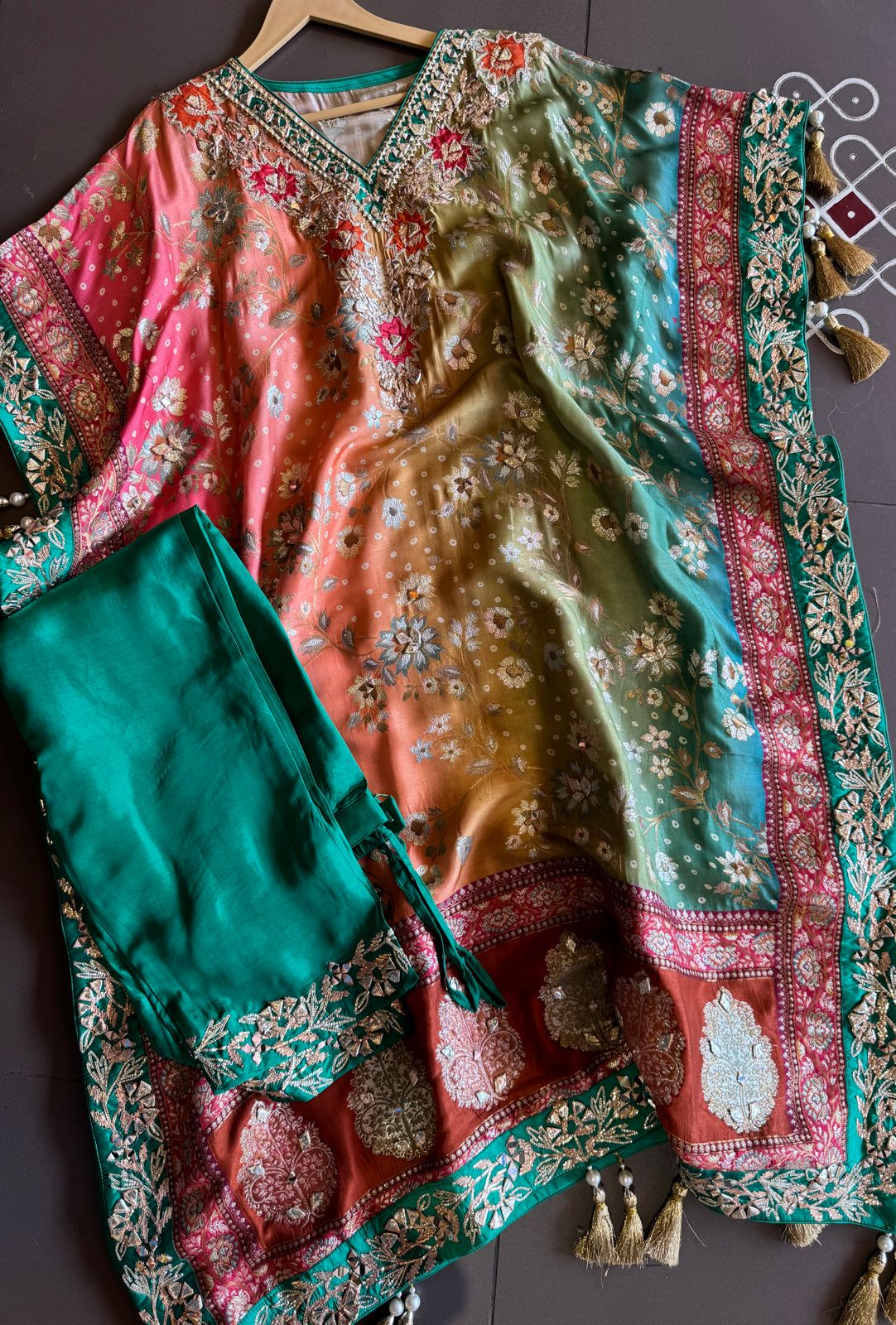 Beautiful Kaaftan set On Pure banarsi silk in Tri colour with complete zari and thread weaving on the full front and back