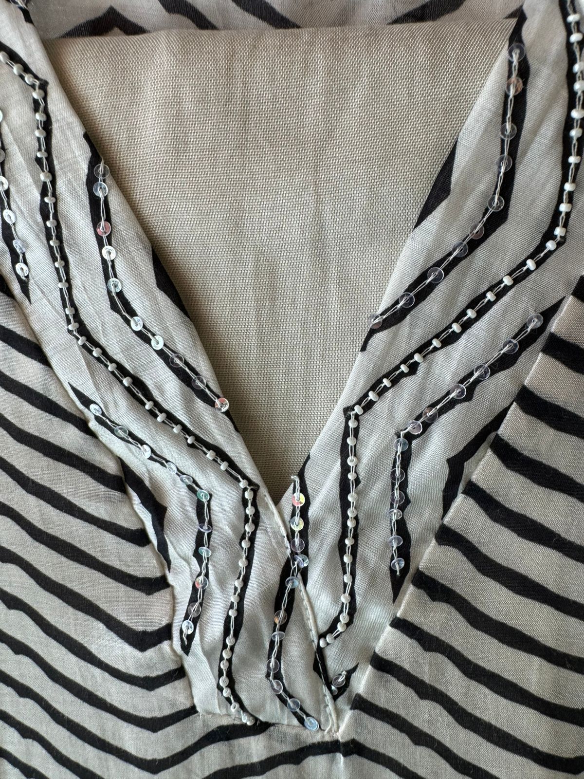 Pure muslin Digital printed Shirt  The shirt has beautiful Bagh