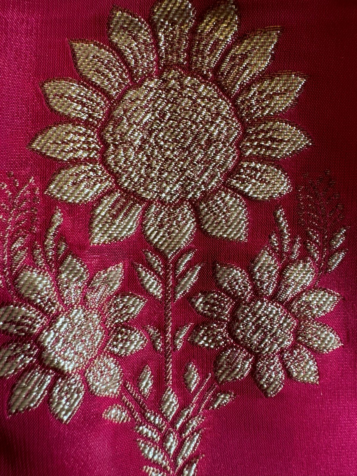 Soft Silk Unstitched shirt with beautiful neckline with Dabka , Thread and sequence work (All stitched)