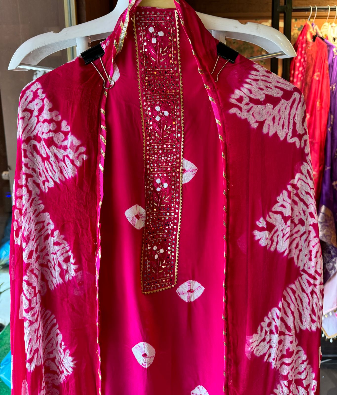 Pure Crepe Bandej printed Suit pieces (Unstitched full size)