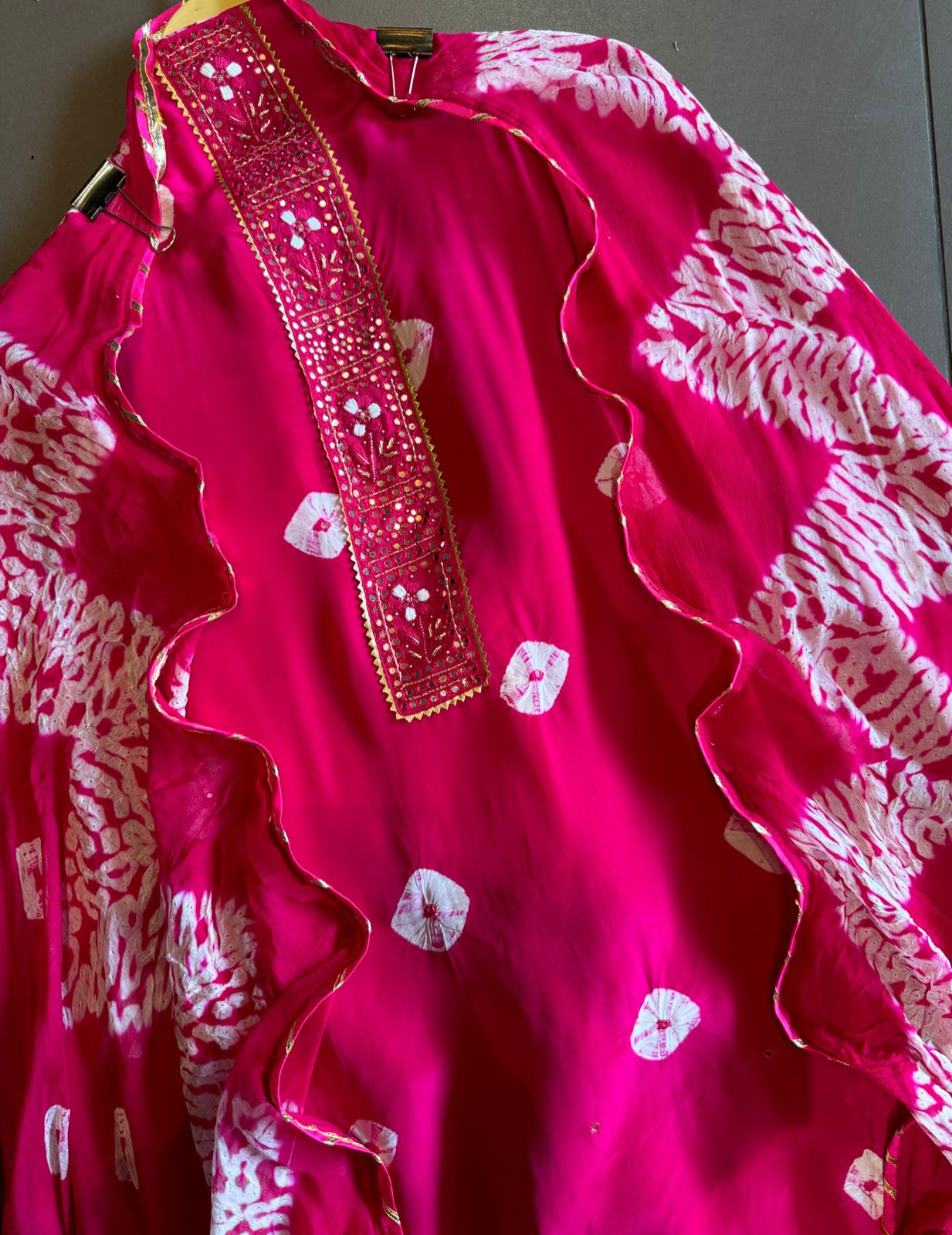 Pure Crepe Bandej printed Suit pieces (Unstitched full size)