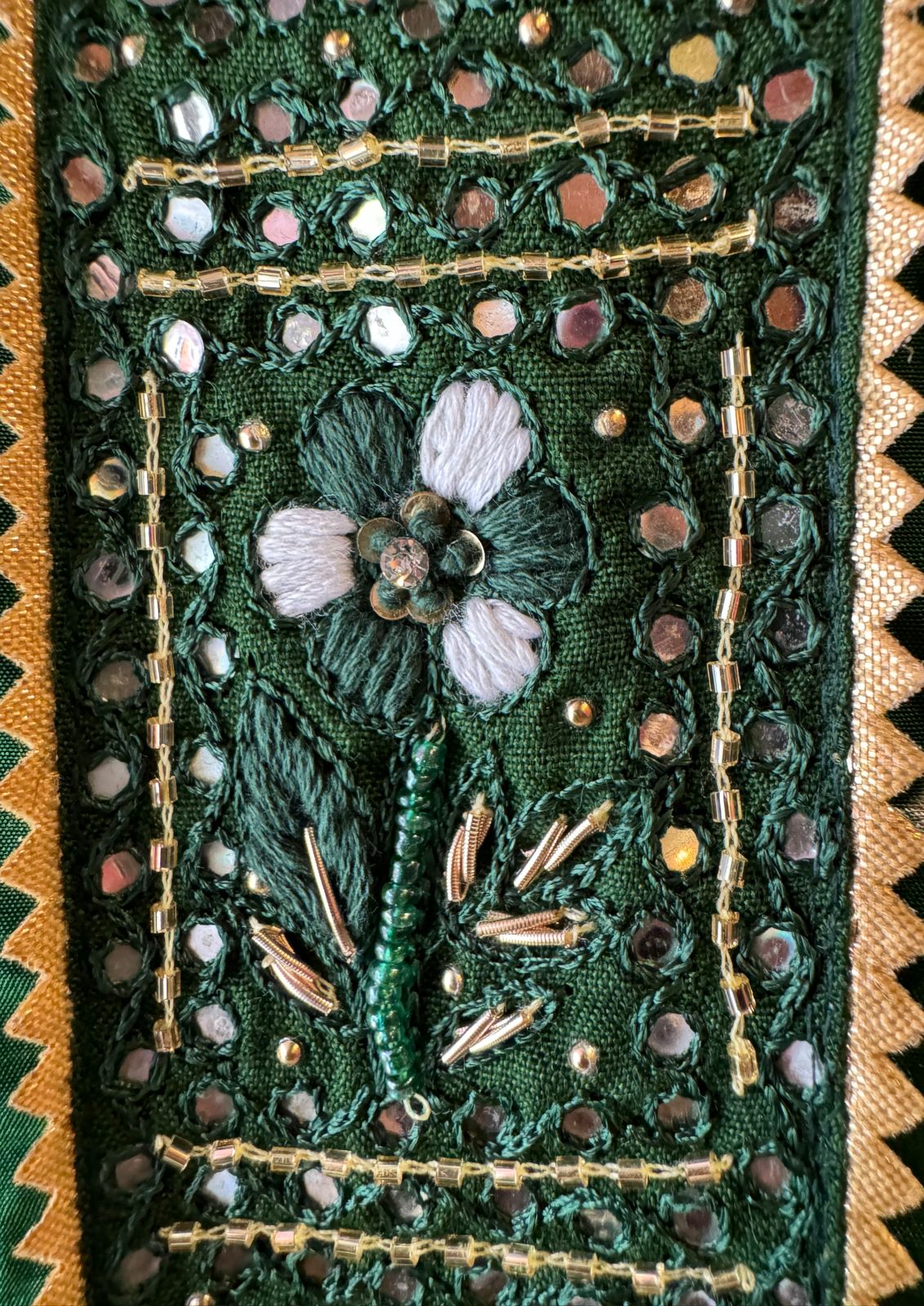 Pure Crepe Bandej printed Suit pieces (Unstitched full size)