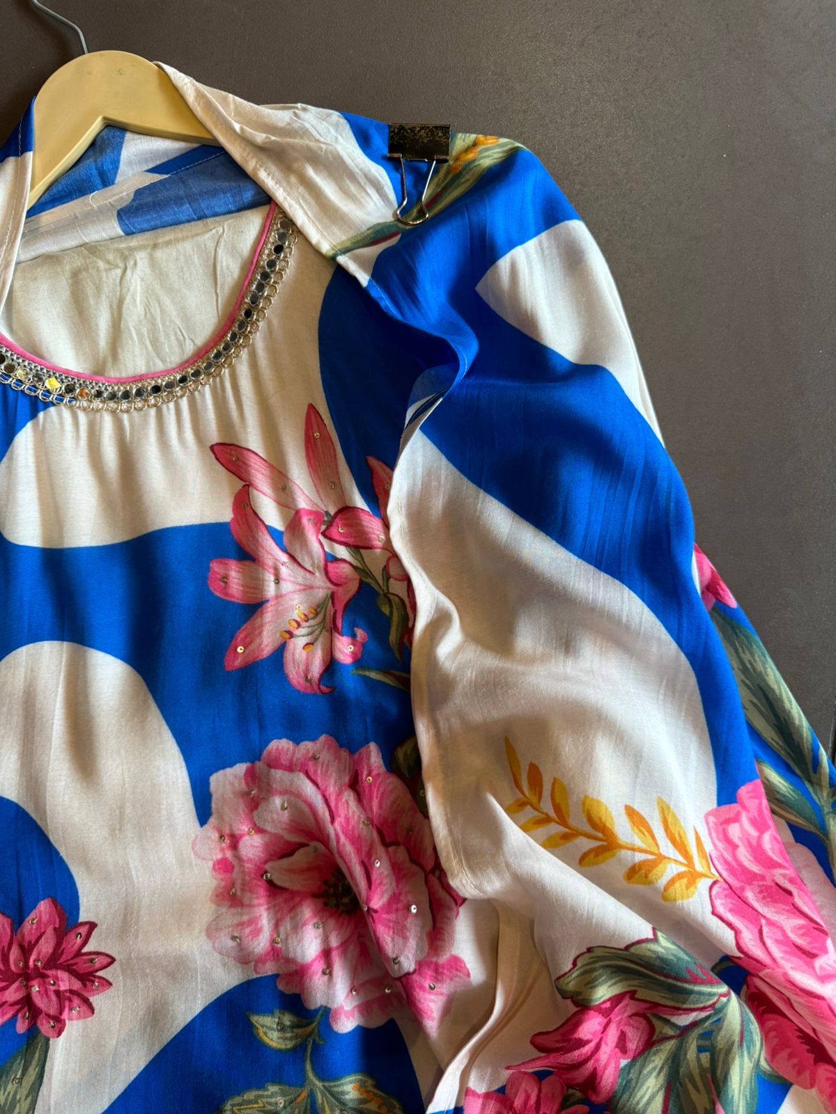 Soft Muslin Digital floral printed Shirt  Very Beautiful and Smart Concept with vibrant colour