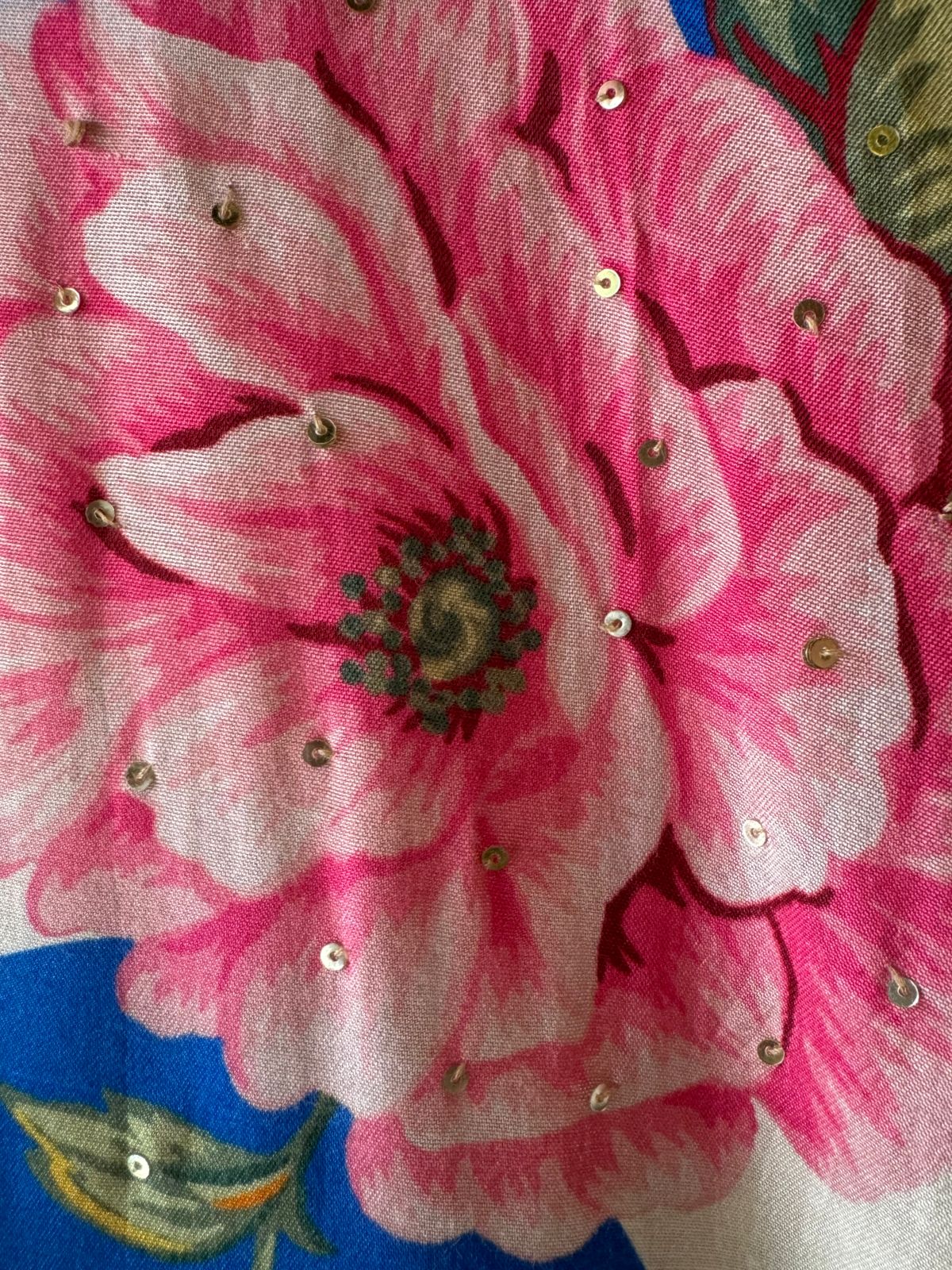 Soft Muslin Digital floral printed Shirt  Very Beautiful and Smart Concept with vibrant colour