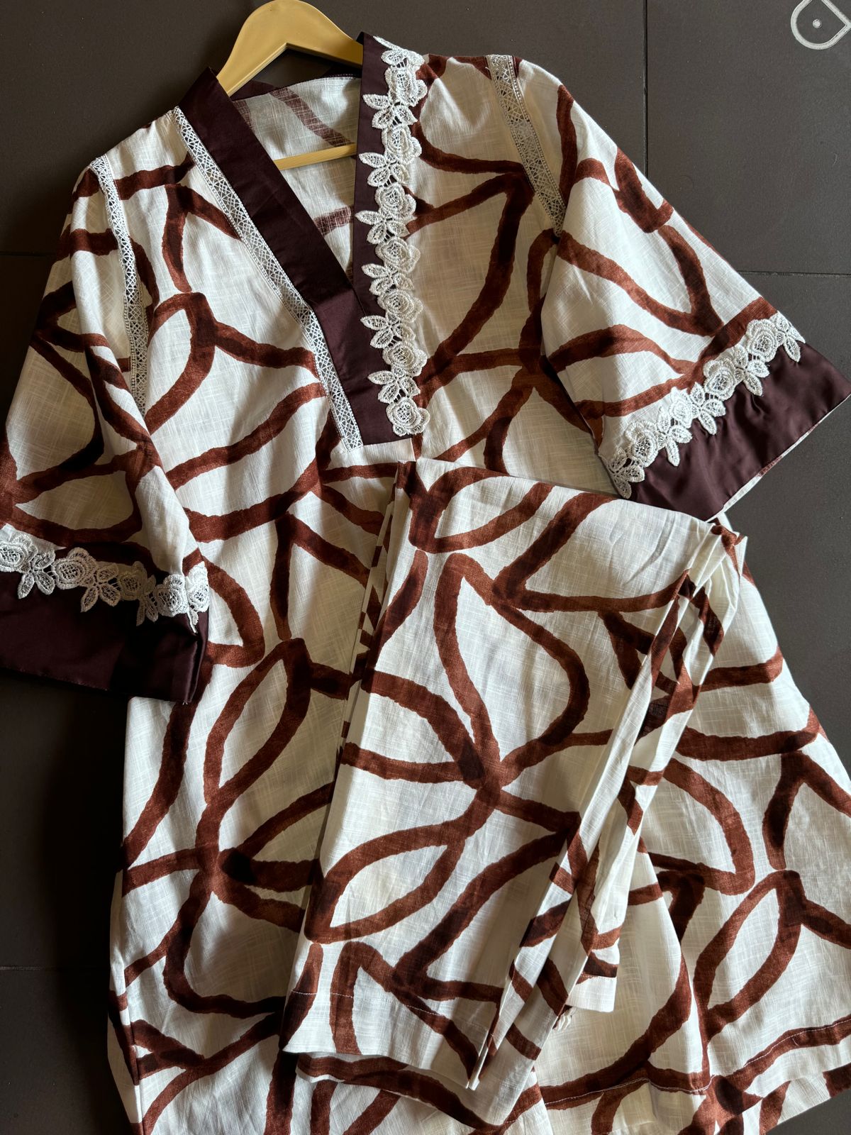 Pure Linen Kurta With pants set (Stitched)