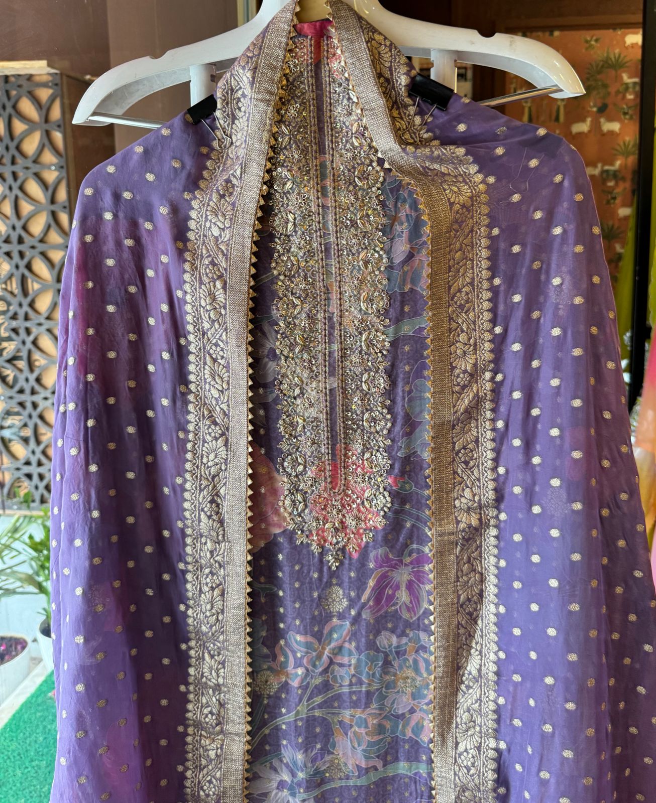 Organza full size zari bootie work dupatta with four sides banarsi border and tassels attached.