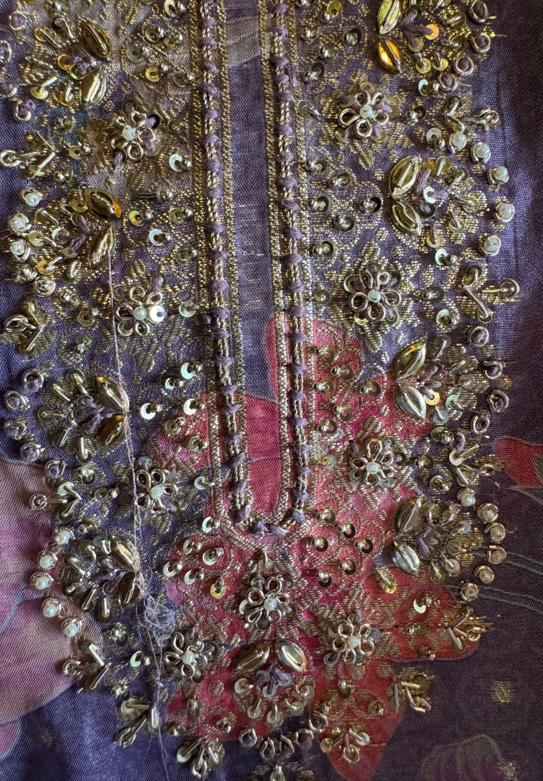 Organza full size zari bootie work dupatta with four sides banarsi border and tassels attached.