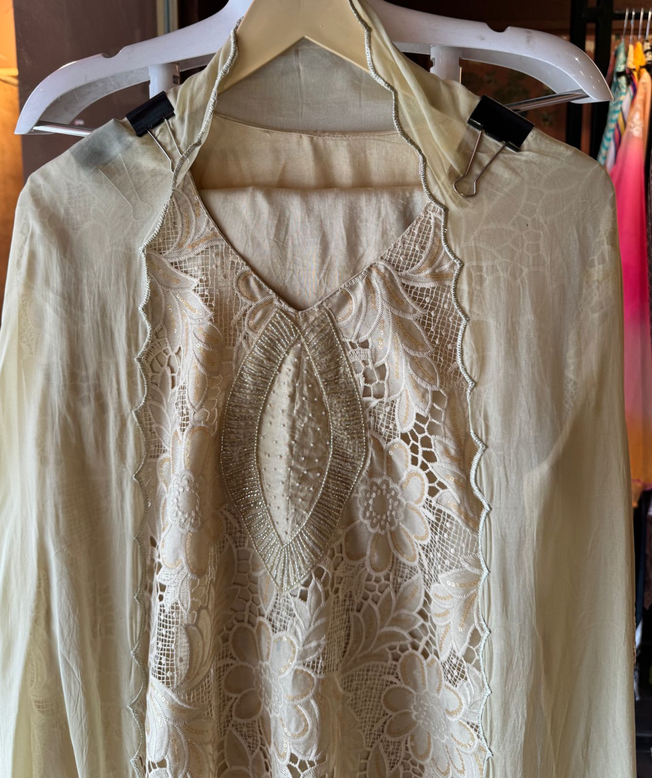 Crochia Floral Cutwork shirt with Linning , The base linning is Shantoon even the back has Linning attached.
